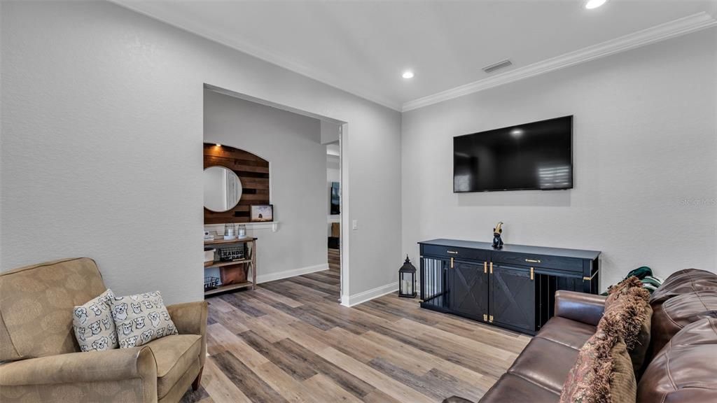 For Sale: $634,900 (4 beds, 3 baths, 2579 Square Feet)