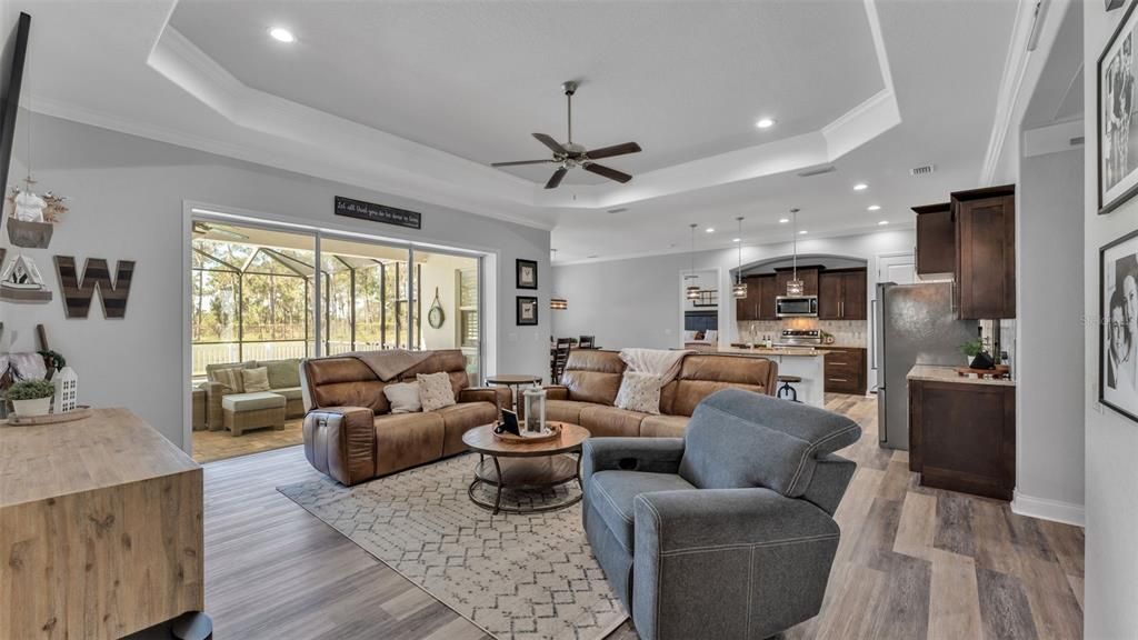 For Sale: $634,900 (4 beds, 3 baths, 2579 Square Feet)