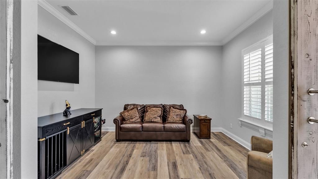 For Sale: $634,900 (4 beds, 3 baths, 2579 Square Feet)