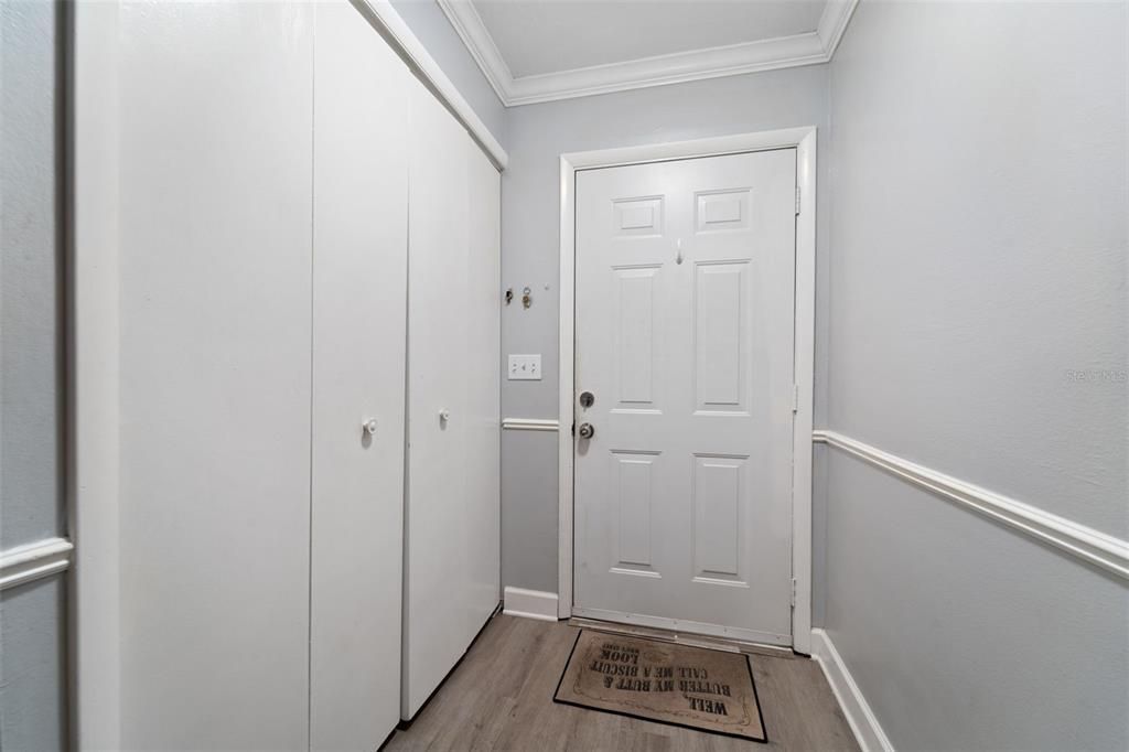 На продажу: $190,000 (3 спален, 2 ванн, 1408 Квадратных фут)