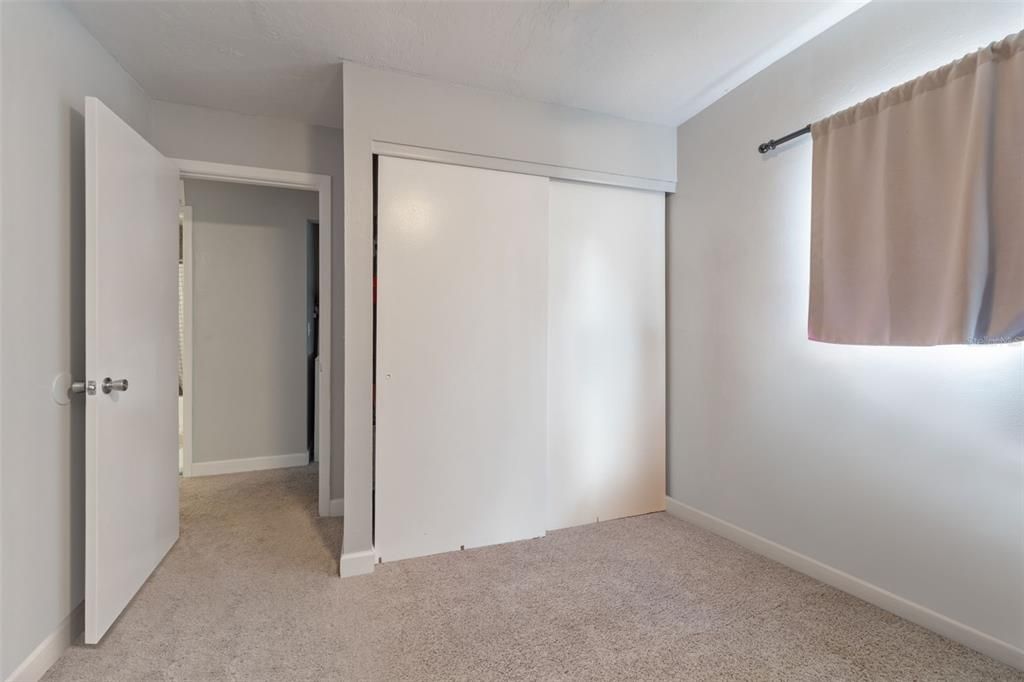 На продажу: $190,000 (3 спален, 2 ванн, 1408 Квадратных фут)