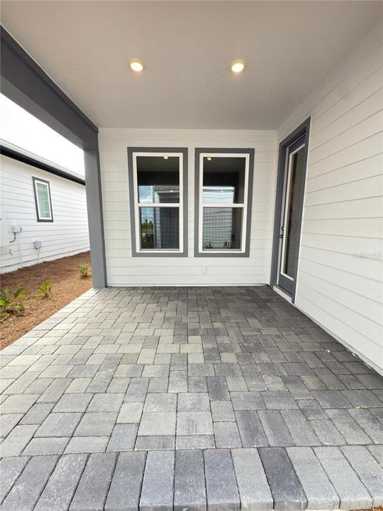 En Renta: $2,600 (3 camas, 2 baños, 1961 Pies cuadrados)