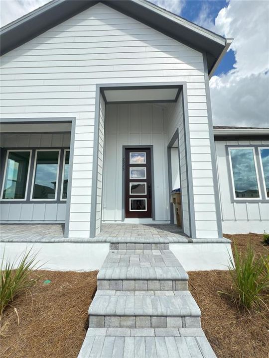 En Renta: $2,600 (3 camas, 2 baños, 1961 Pies cuadrados)