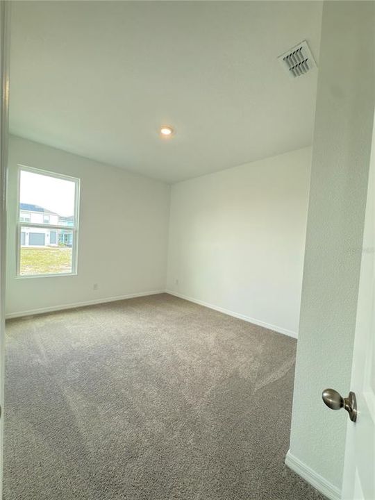 En Renta: $2,600 (3 camas, 2 baños, 1961 Pies cuadrados)