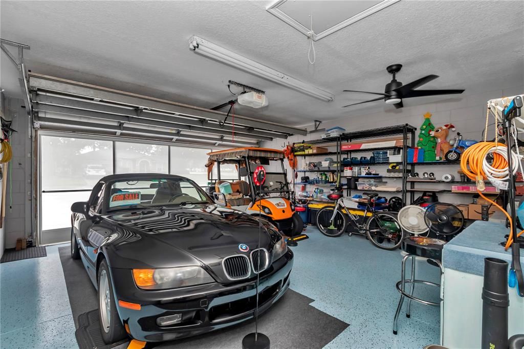 Activo con contrato: $320,000 (3 camas, 2 baños, 1525 Pies cuadrados)