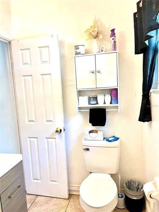 Active With Contract: $150,000 (2 beds, 1 baths, 726 Square Feet)