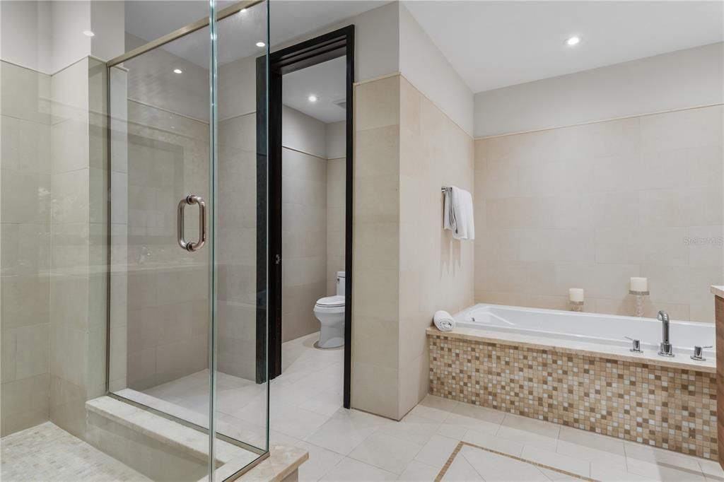 For Rent: $12,000 (2 beds, 3 baths, 1823 Square Feet)