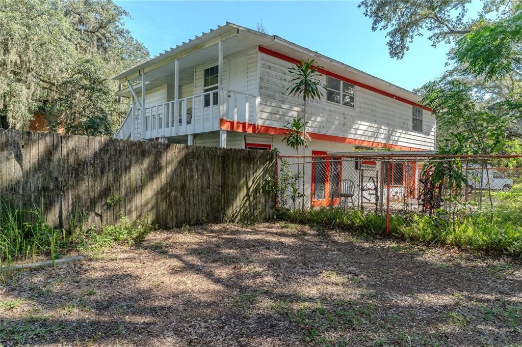 For Sale: $999,999 (0 beds, 0 baths, 1216 Square Feet)