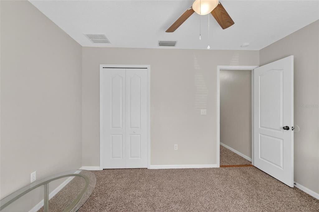 For Sale: $245,000 (3 beds, 2 baths, 1632 Square Feet)