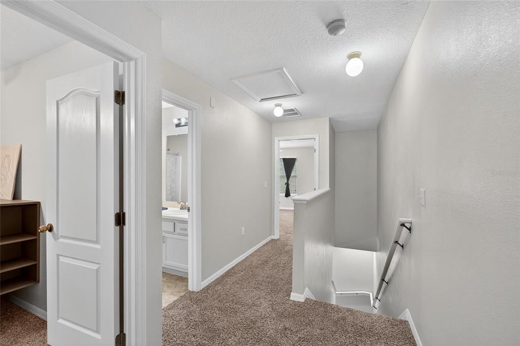 For Sale: $245,000 (3 beds, 2 baths, 1632 Square Feet)