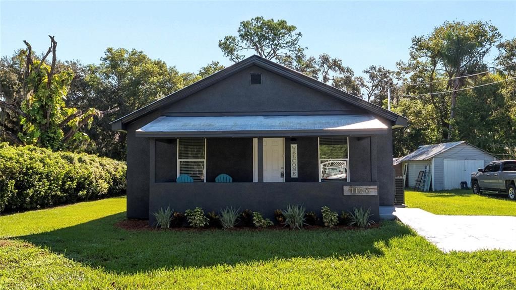 Active With Contract: $239,000 (3 beds, 2 baths, 1272 Square Feet)