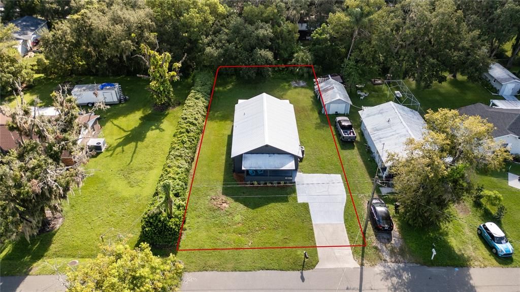 Active With Contract: $239,000 (3 beds, 2 baths, 1272 Square Feet)