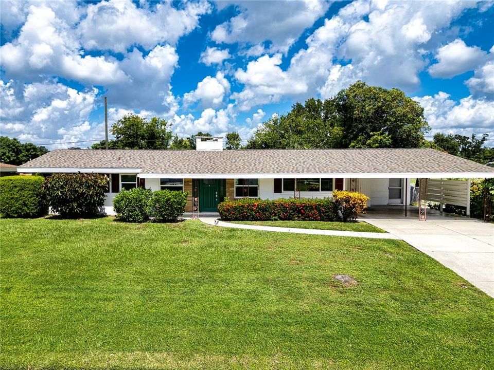 Recently Sold: $475,000 (3 beds, 2 baths, 1832 Square Feet)