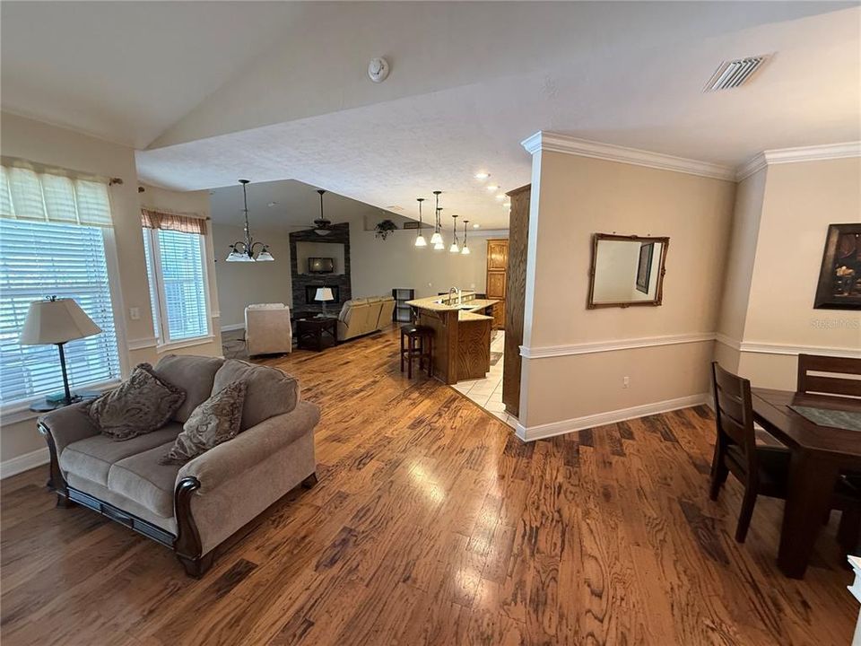 En Renta: $4,000 (5 camas, 5 baños, 4060 Pies cuadrados)