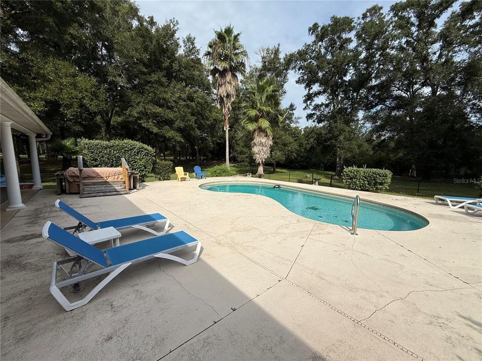 En Renta: $4,000 (5 camas, 5 baños, 4060 Pies cuadrados)