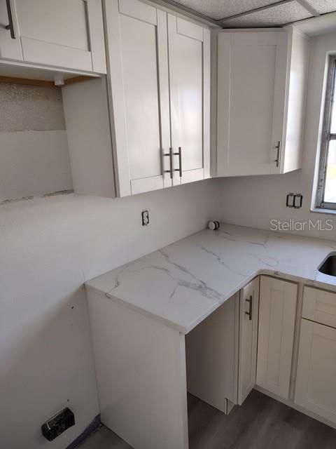 For Sale: $295,000 (2 beds, 2 baths, 1093 Square Feet)