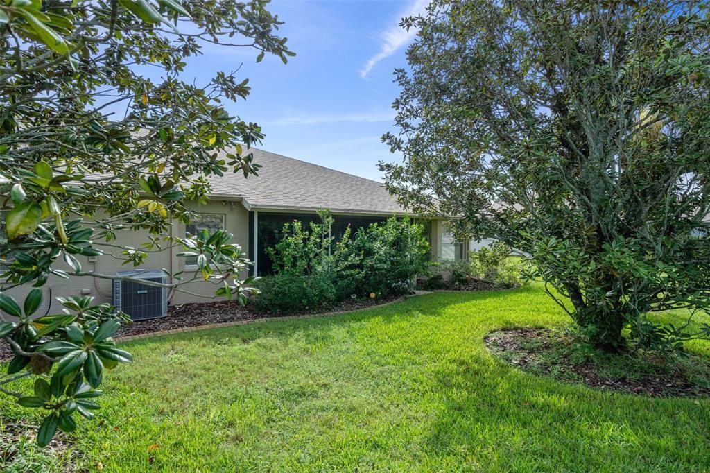 Под контрактом: $240,000 (2 спален, 2 ванн, 1686 Квадратных фут)