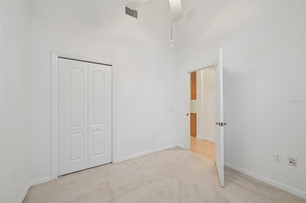 На продажу: $218,500 (3 спален, 2 ванн, 1292 Квадратных фут)