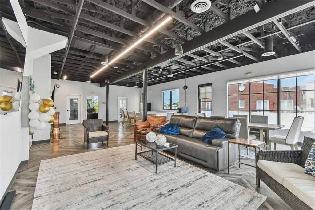 На продажу: $3,400,000 (0 спален, 0 ванн, 5745 Квадратных фут)