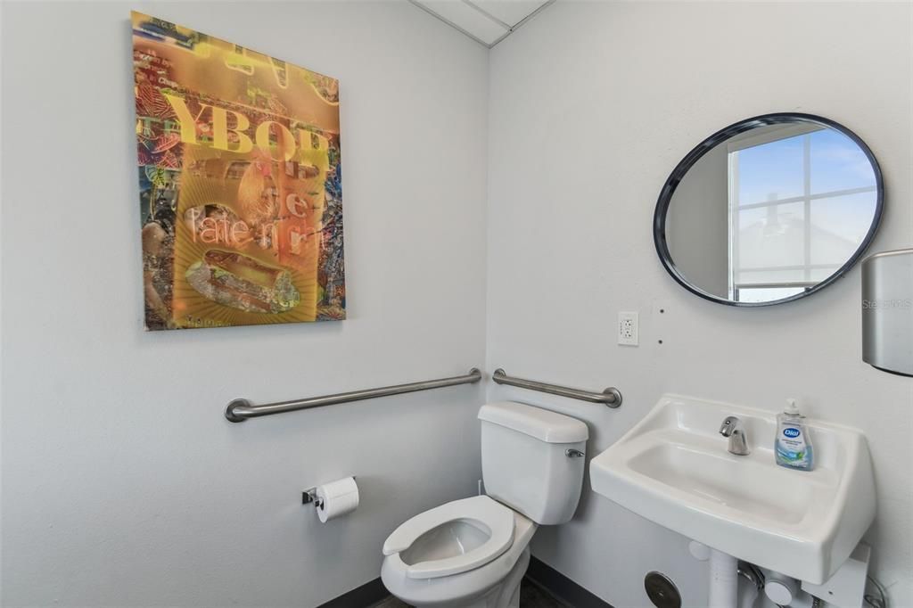 На продажу: $3,400,000 (0 спален, 0 ванн, 5745 Квадратных фут)