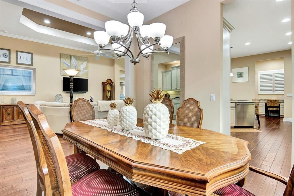 Active With Contract: $5,000 (3 beds, 3 baths, 2681 Square Feet)