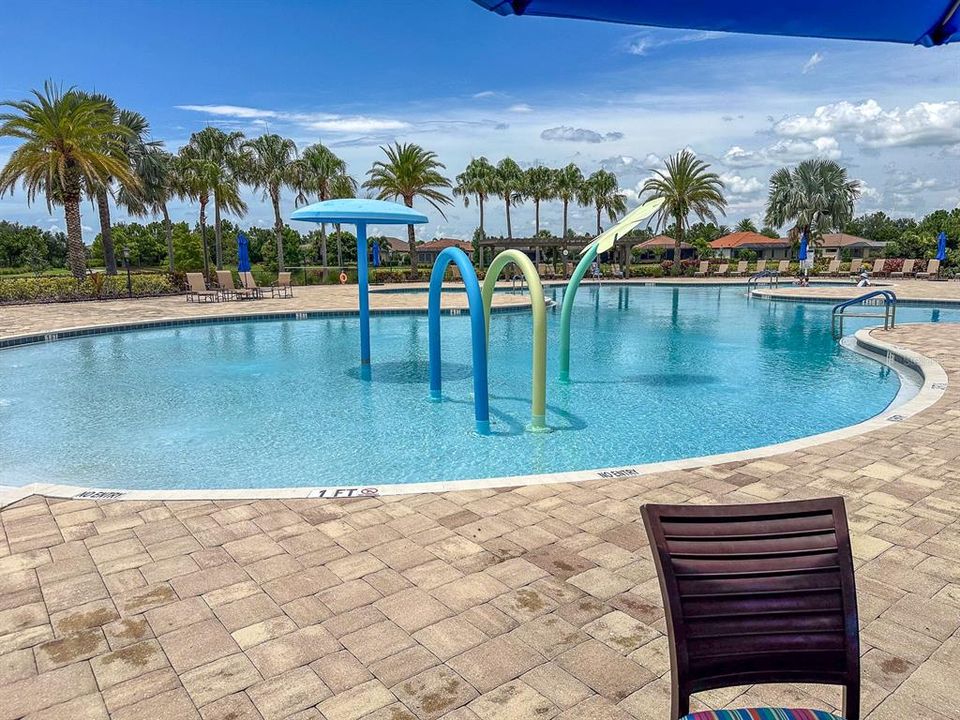 Active With Contract: $5,000 (3 beds, 3 baths, 2681 Square Feet)