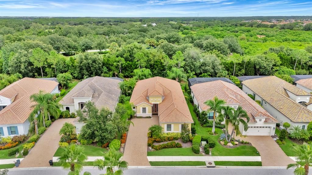 Active With Contract: $5,000 (3 beds, 3 baths, 2681 Square Feet)