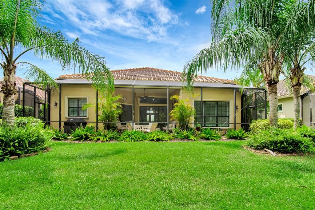 Active With Contract: $5,000 (3 beds, 3 baths, 2681 Square Feet)