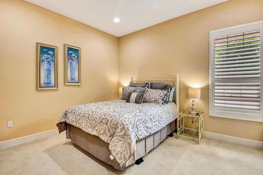 Active With Contract: $5,000 (3 beds, 3 baths, 2681 Square Feet)