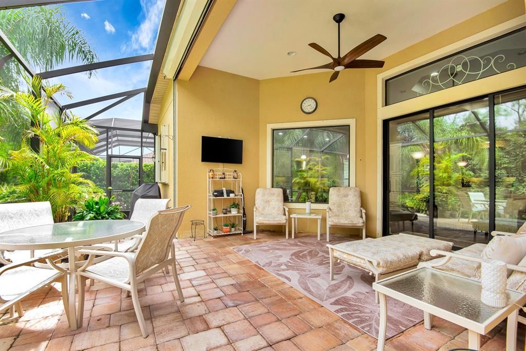 Active With Contract: $5,000 (3 beds, 3 baths, 2681 Square Feet)