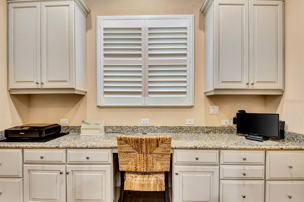 Active With Contract: $5,000 (3 beds, 3 baths, 2681 Square Feet)