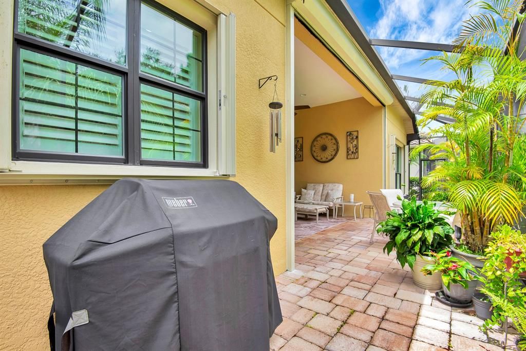 Active With Contract: $5,000 (3 beds, 3 baths, 2681 Square Feet)