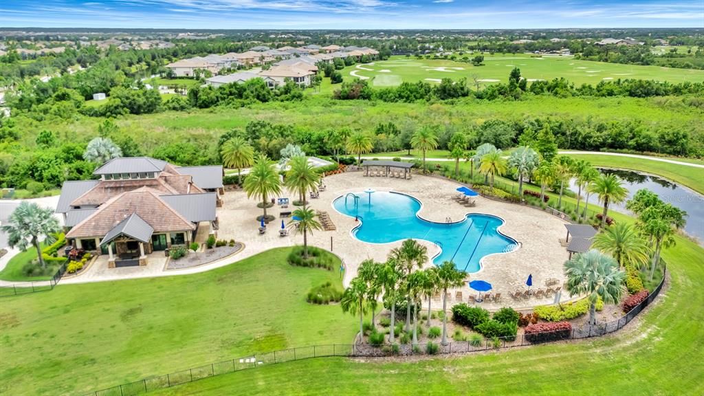 Active With Contract: $5,000 (3 beds, 3 baths, 2681 Square Feet)