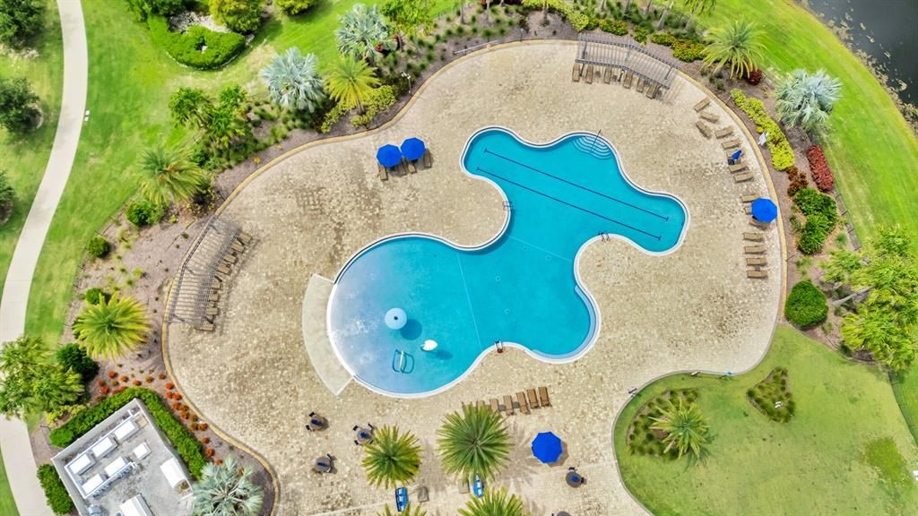 Active With Contract: $5,000 (3 beds, 3 baths, 2681 Square Feet)