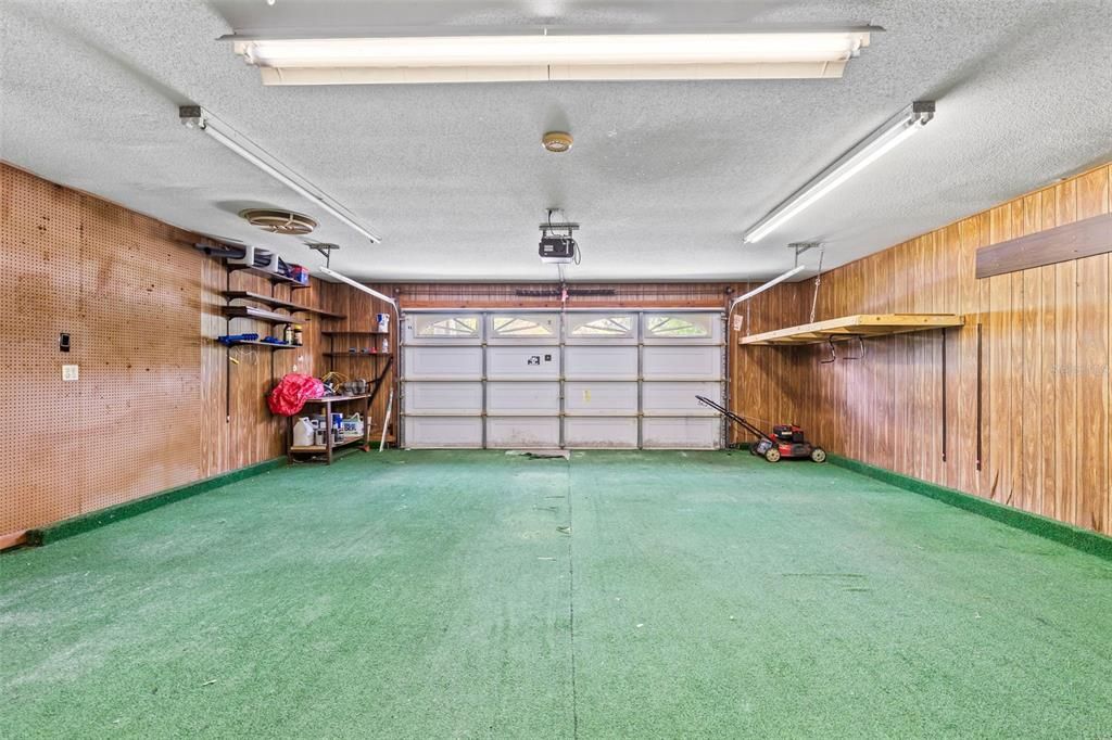 合同活跃: $375,000 (3 贝兹, 2 浴室, 1396 平方英尺)