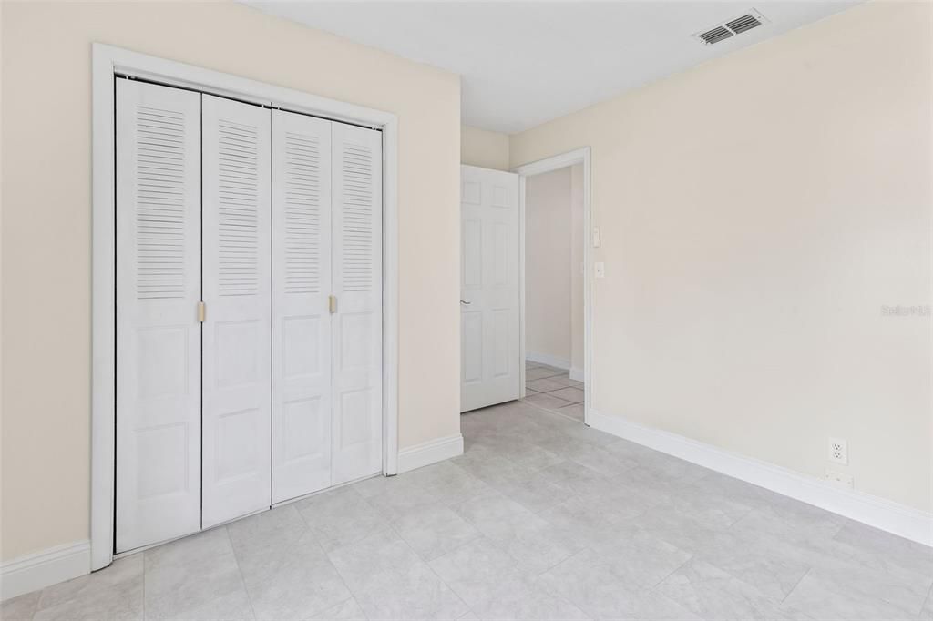 合同活跃: $375,000 (3 贝兹, 2 浴室, 1396 平方英尺)