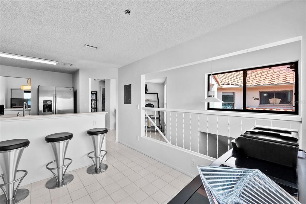 En Venta: $230,000 (2 camas, 2 baños, 1078 Pies cuadrados)