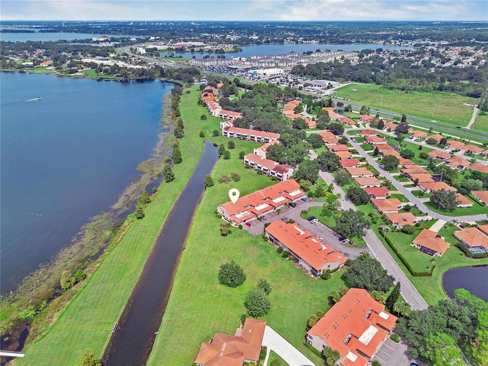 En Venta: $230,000 (2 camas, 2 baños, 1078 Pies cuadrados)