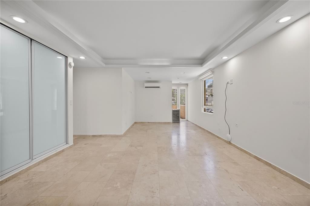 待售: $3,950,000 (6 贝兹, 5 浴室, 4553 平方英尺)