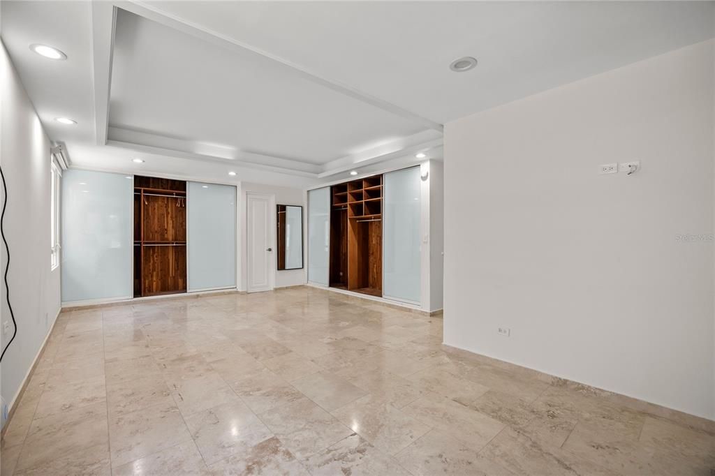 待售: $3,950,000 (6 贝兹, 5 浴室, 4553 平方英尺)