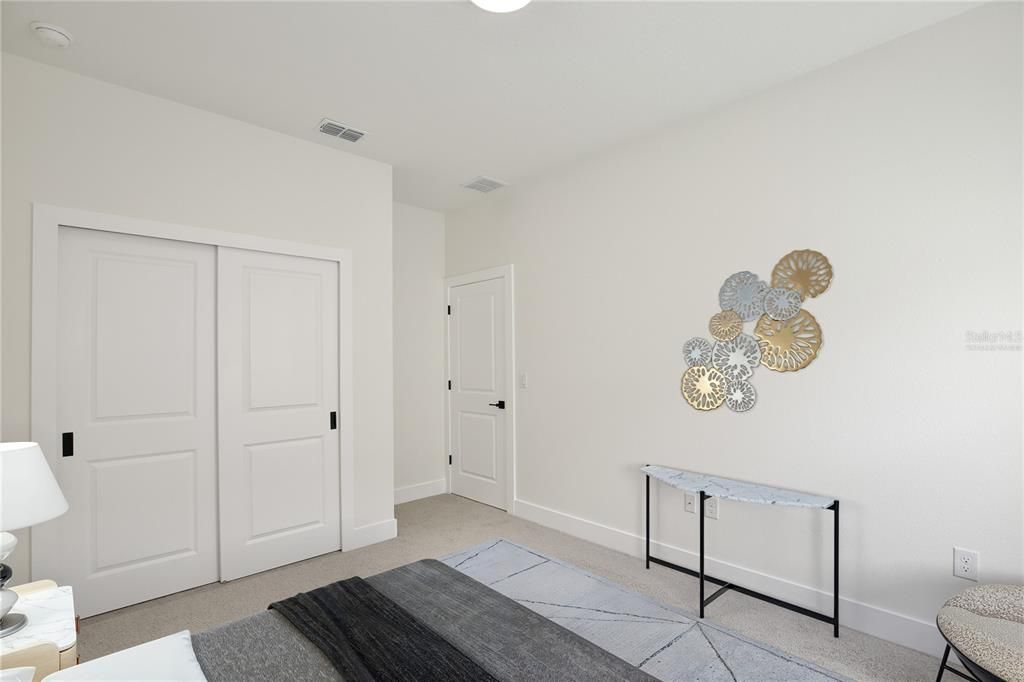 Activo con contrato: $349,900 (4 camas, 2 baños, 1846 Pies cuadrados)