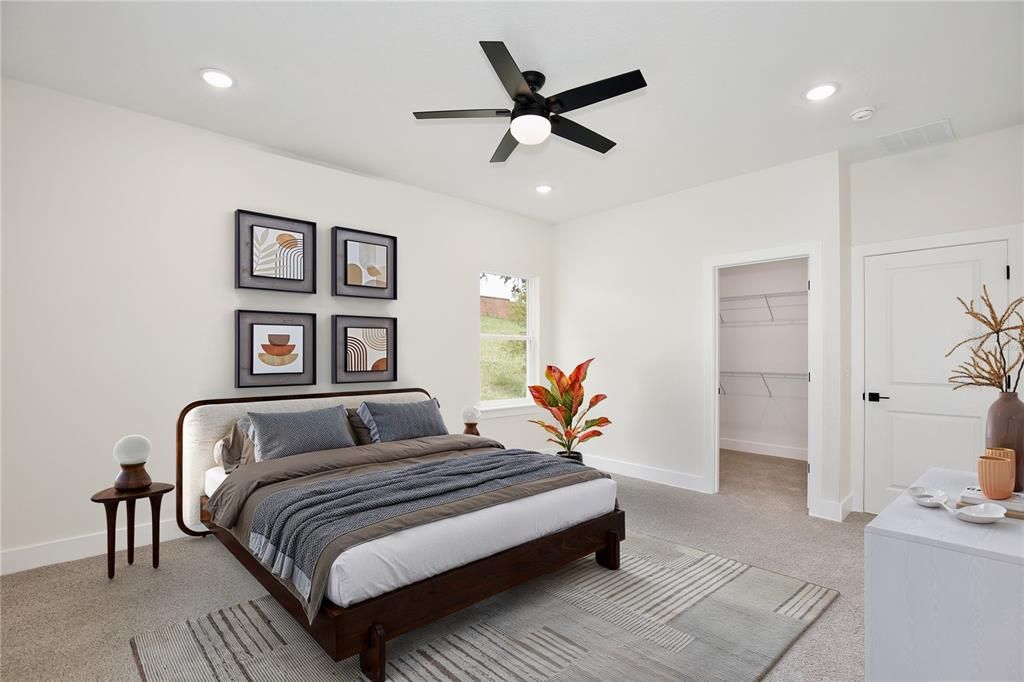 Activo con contrato: $349,900 (4 camas, 2 baños, 1846 Pies cuadrados)