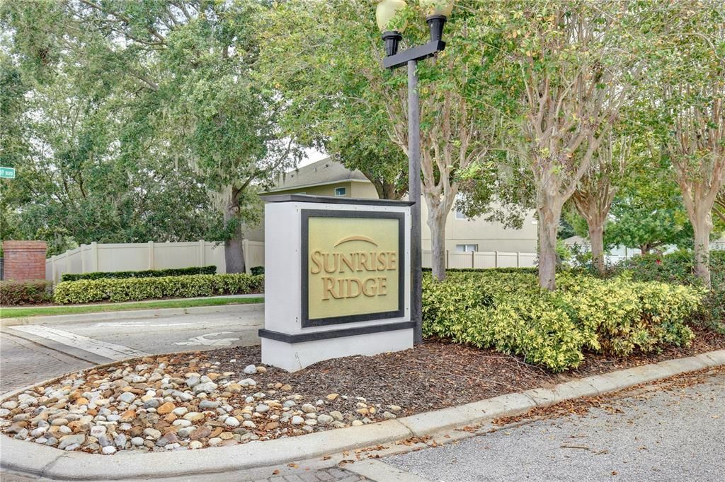 Activo con contrato: $349,900 (4 camas, 2 baños, 1846 Pies cuadrados)