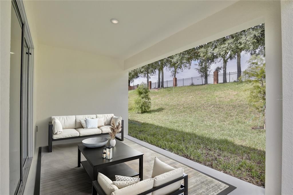 Activo con contrato: $349,900 (4 camas, 2 baños, 1846 Pies cuadrados)