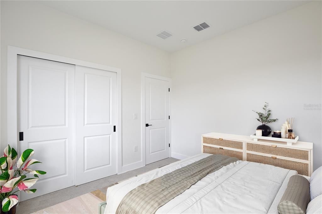 Activo con contrato: $349,900 (4 camas, 2 baños, 1846 Pies cuadrados)