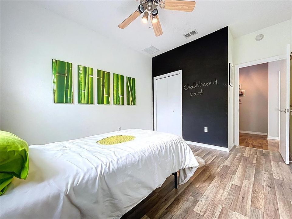 For Sale: $630,000 (5 beds, 3 baths, 2947 Square Feet)