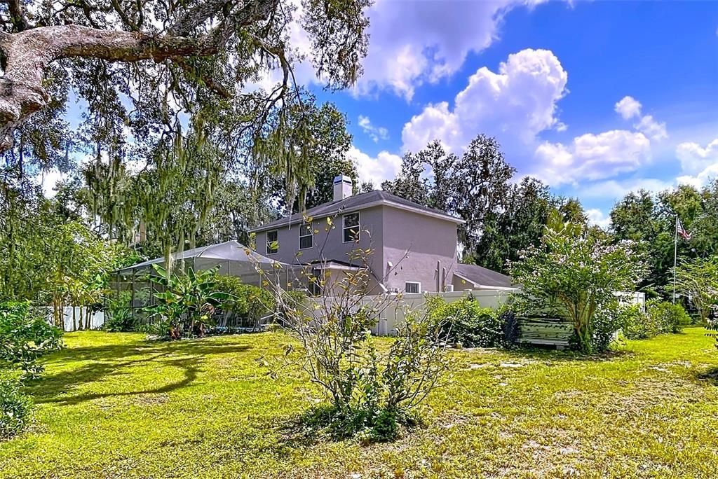 For Sale: $630,000 (5 beds, 3 baths, 2947 Square Feet)