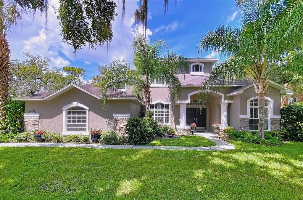 For Sale: $630,000 (5 beds, 3 baths, 2947 Square Feet)