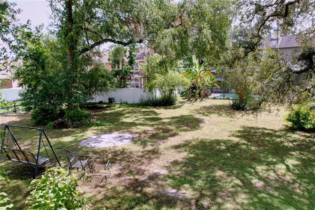 For Sale: $630,000 (5 beds, 3 baths, 2947 Square Feet)