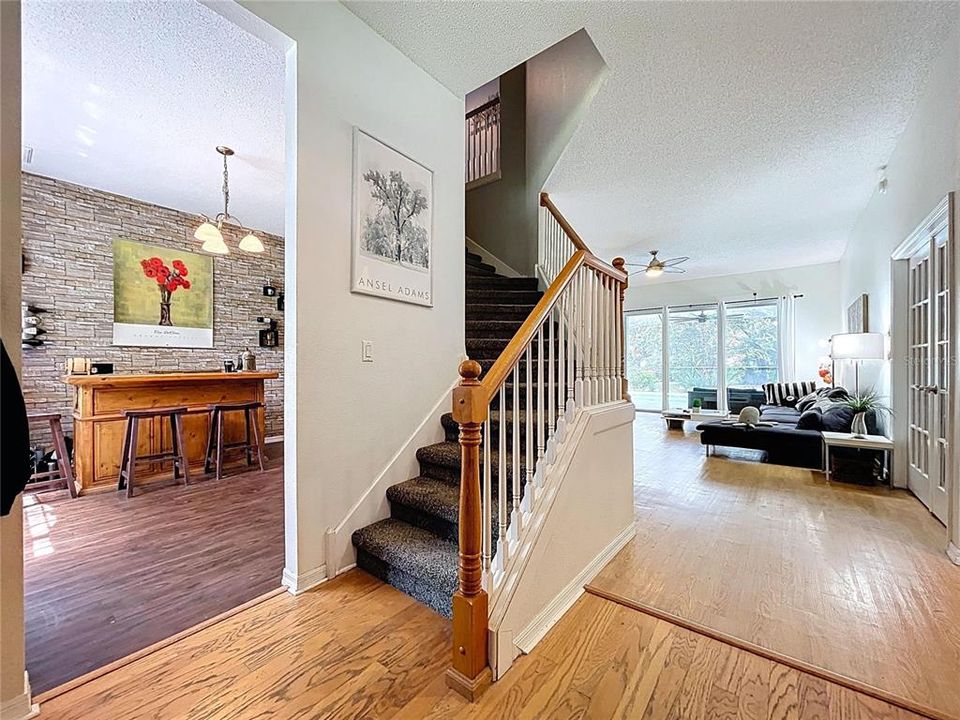 For Sale: $630,000 (5 beds, 3 baths, 2947 Square Feet)